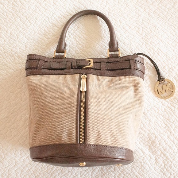 Michael Kors Handbags - Michael Kors Bucket Bag Vintage Retired Tan Brown